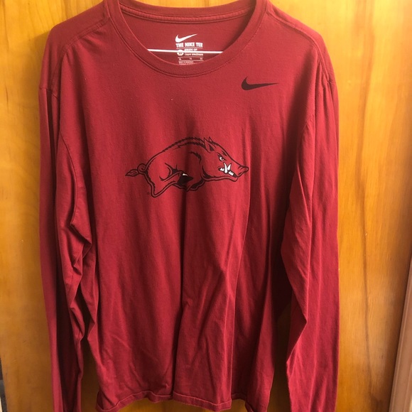 Nike Arkansas Razorback shirt - Picture 1 of 1
